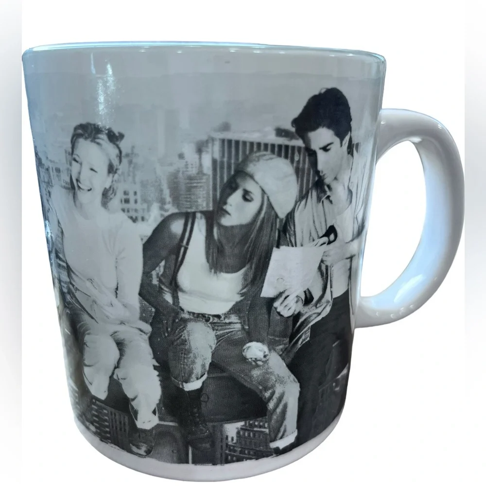 Friends TV Show 20oz Ceramic Mug Black White Cast Central Perk Coffee Cup